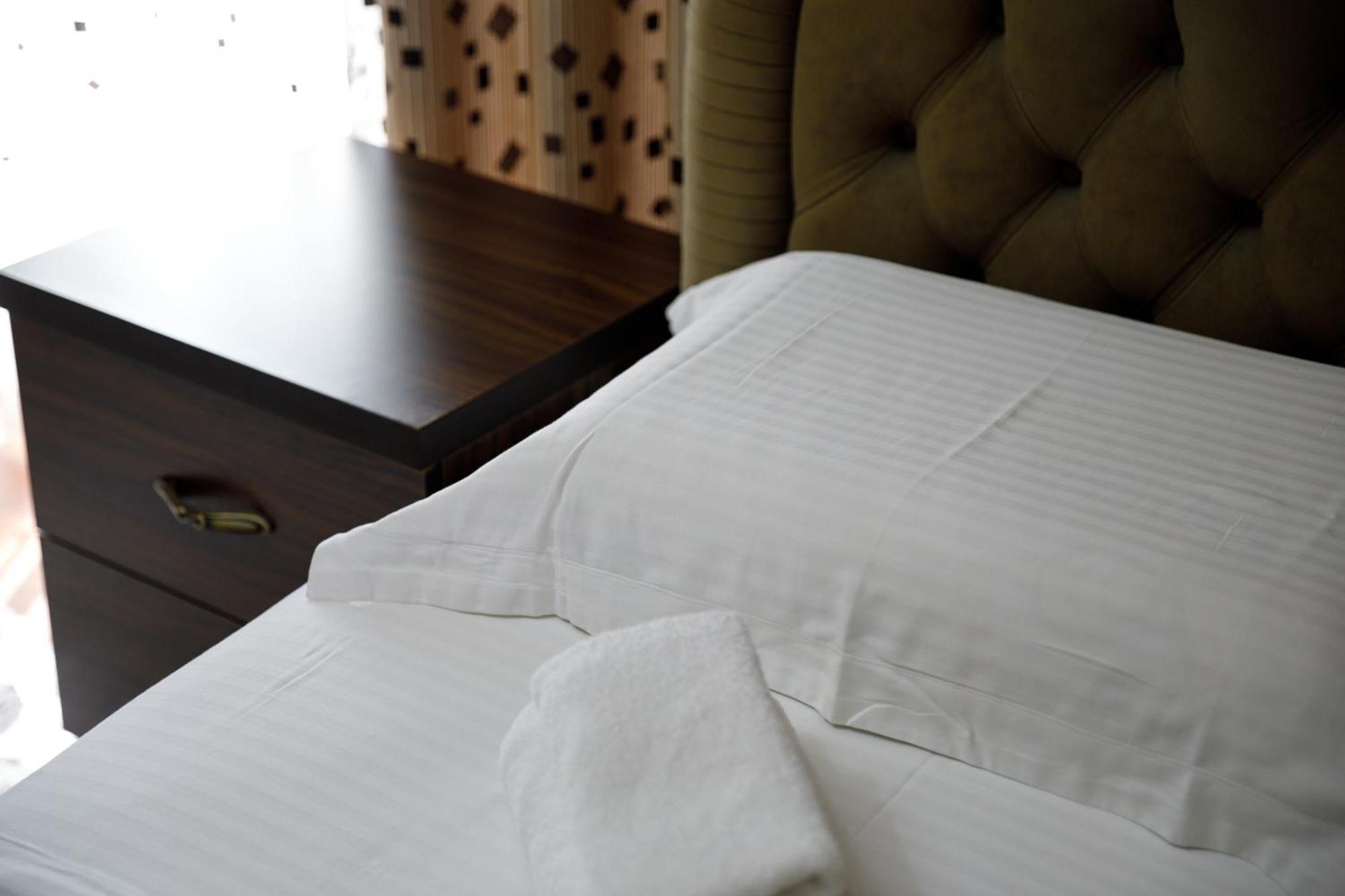 Bora Hotel Gjirokaster Ngoại thất bức ảnh