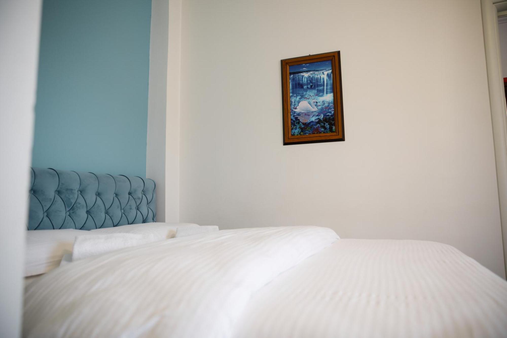 Bora Hotel Gjirokaster Ngoại thất bức ảnh