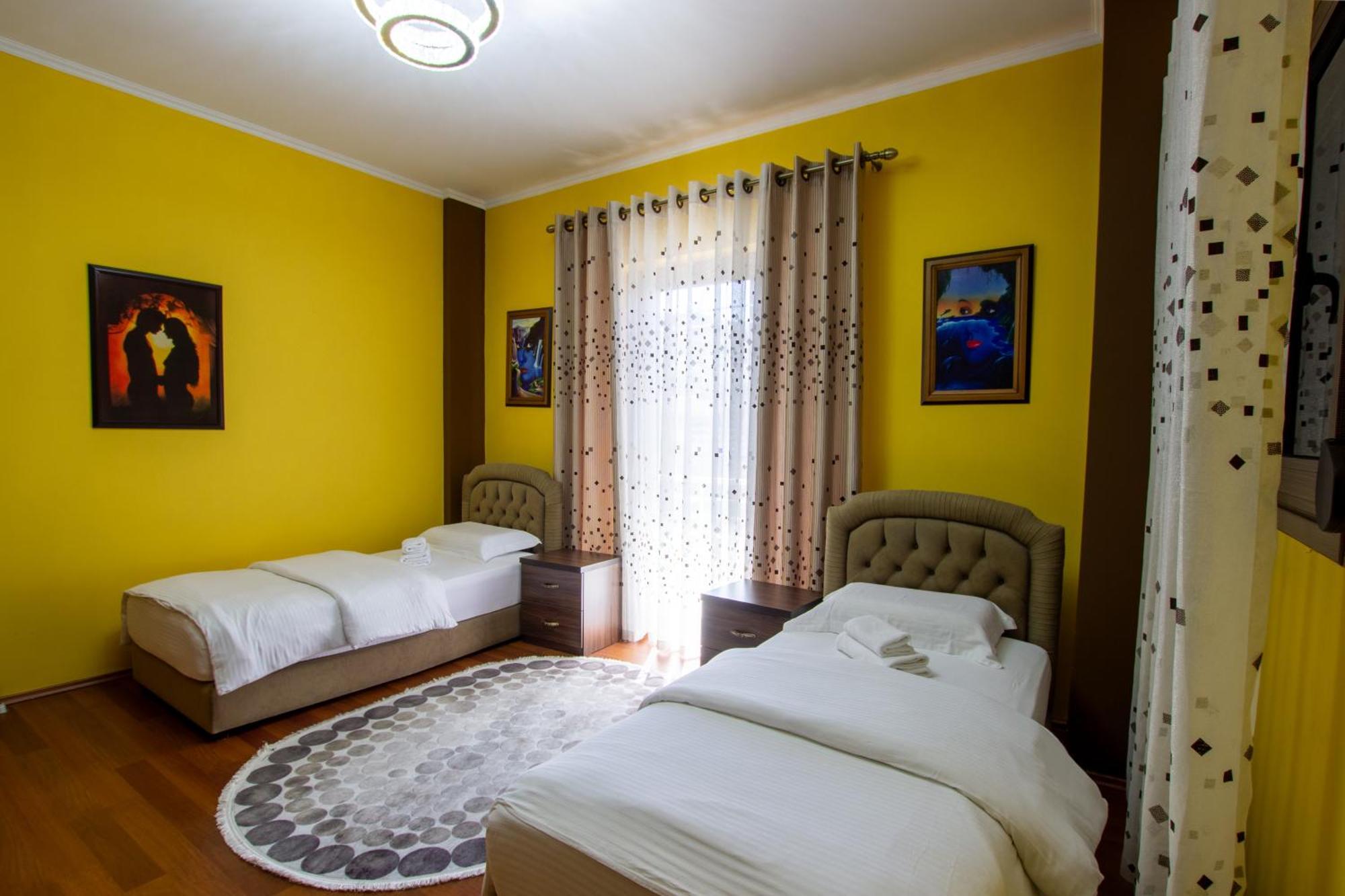 Bora Hotel Gjirokaster Ngoại thất bức ảnh