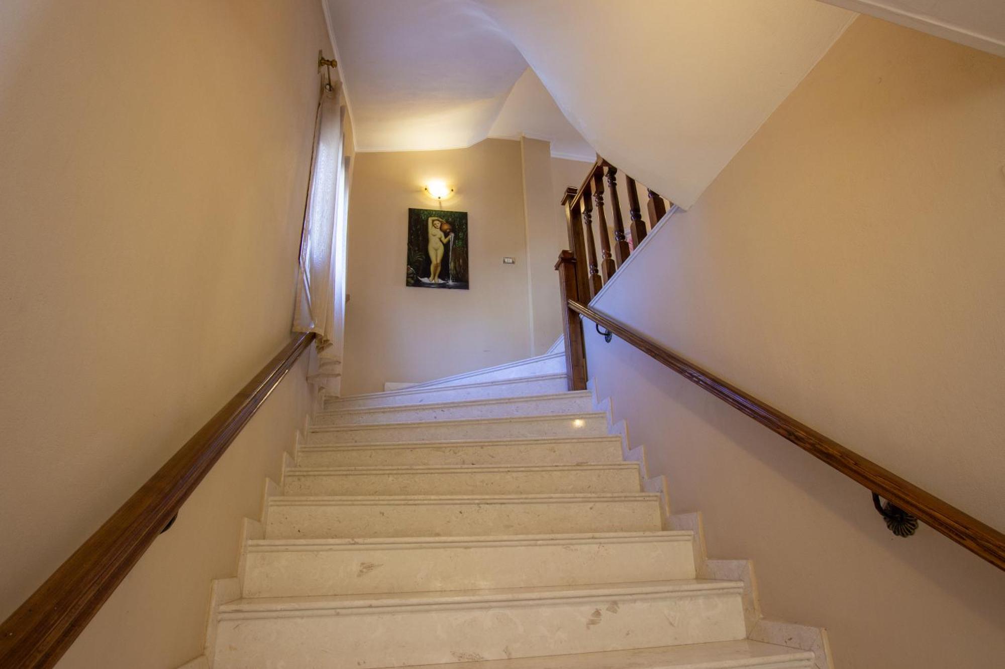 Bora Hotel Gjirokaster Ngoại thất bức ảnh