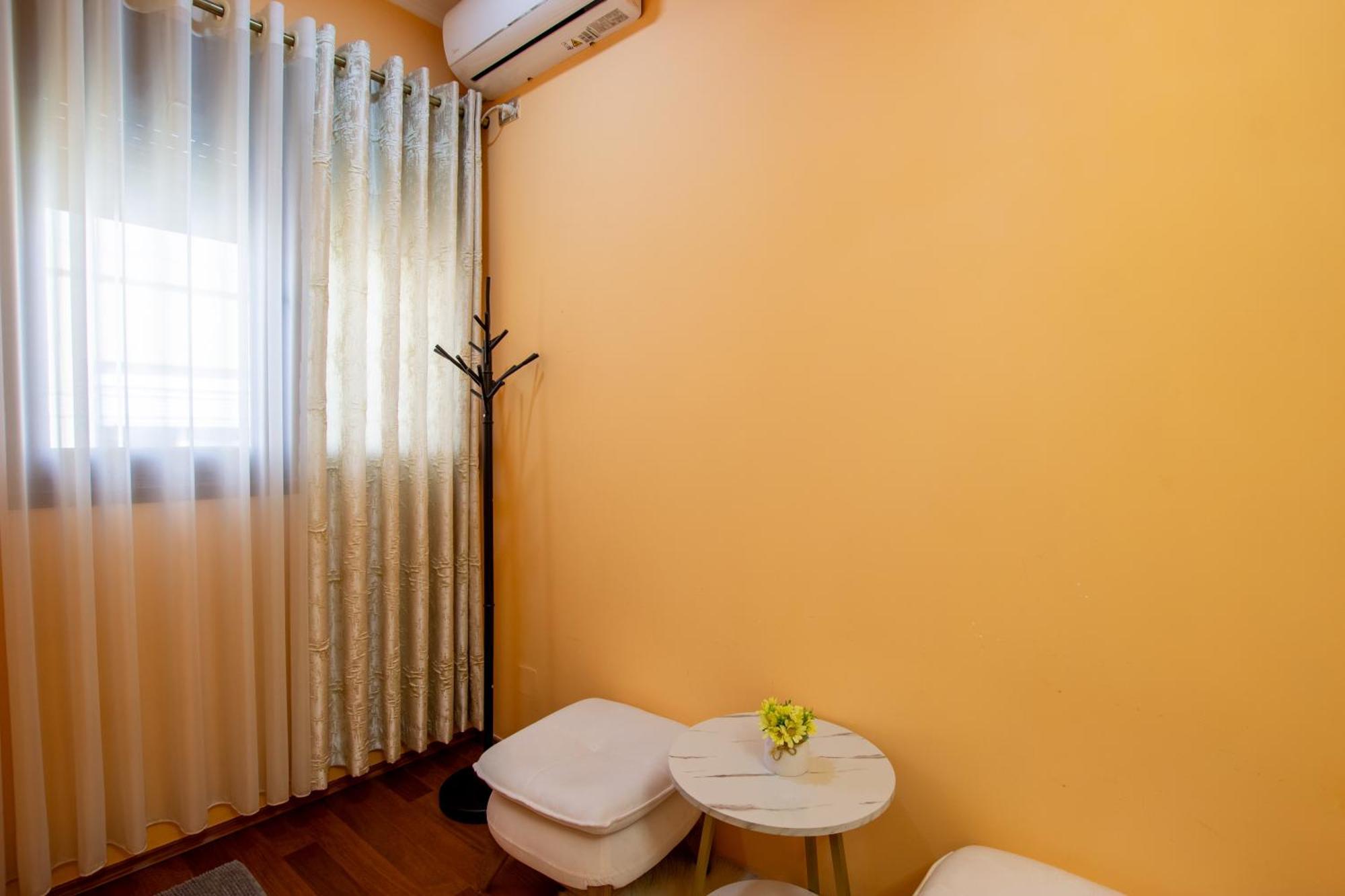 Bora Hotel Gjirokaster Ngoại thất bức ảnh