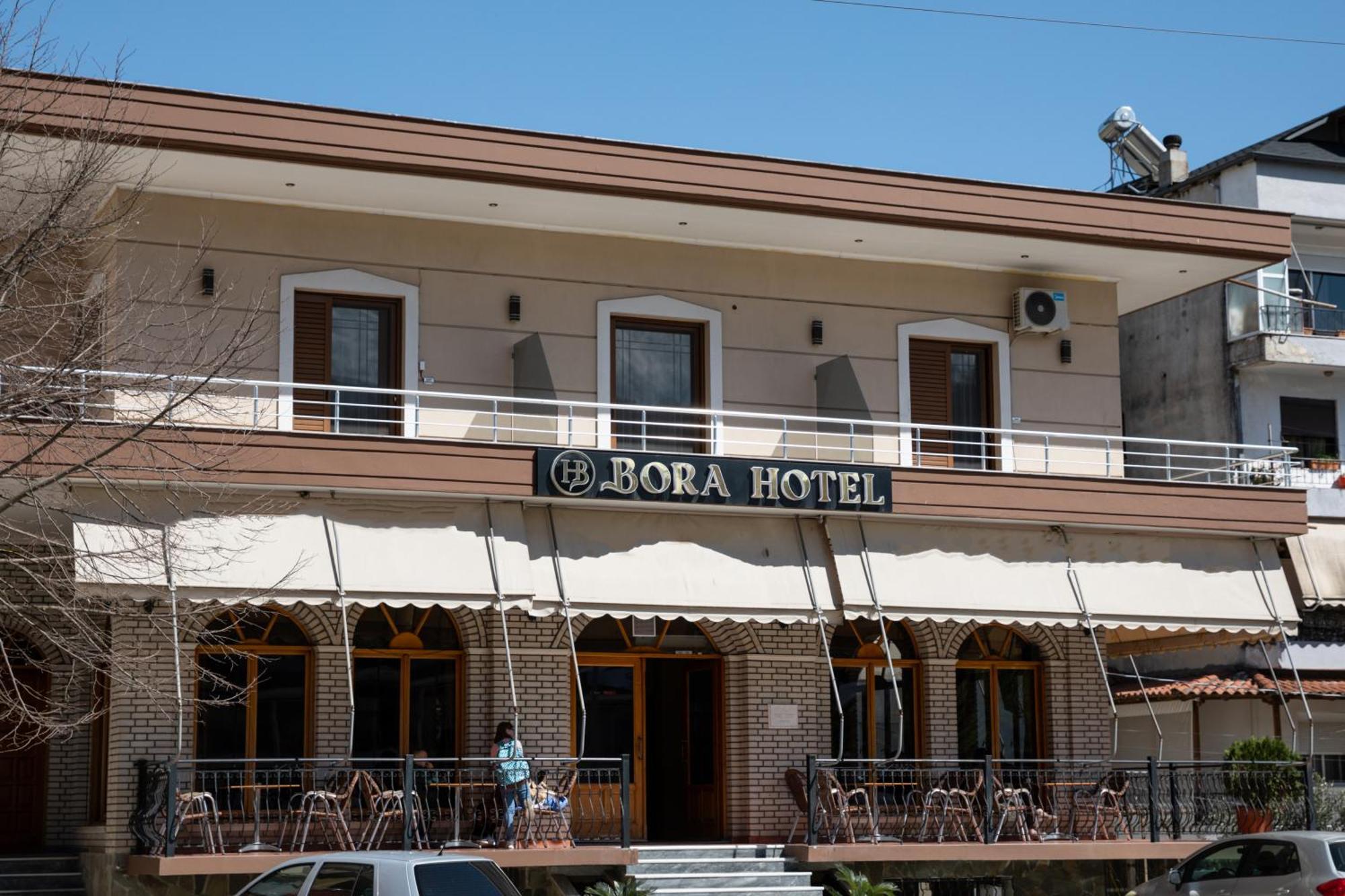 Bora Hotel Gjirokaster Ngoại thất bức ảnh