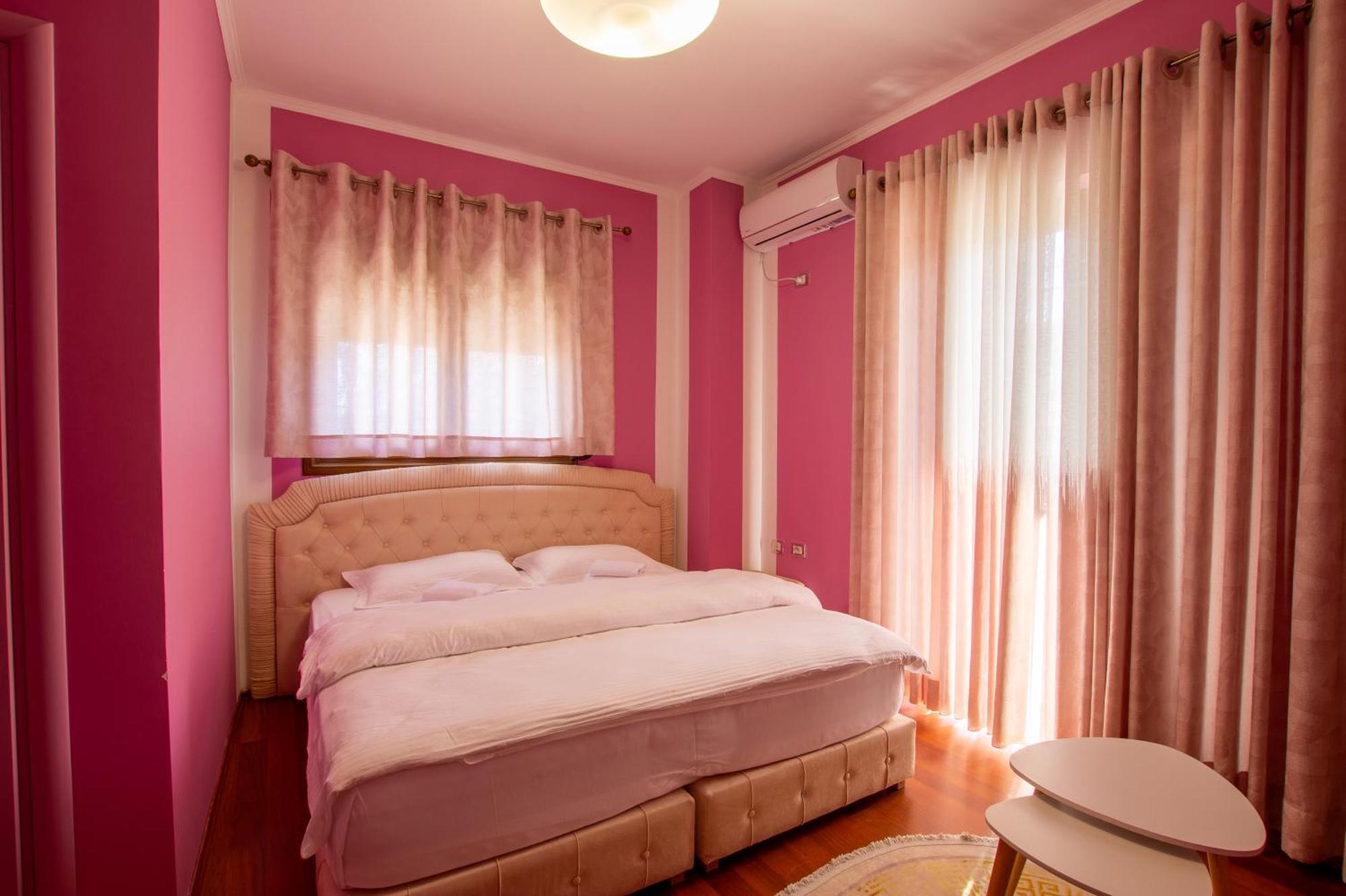 Bora Hotel Gjirokaster Ngoại thất bức ảnh