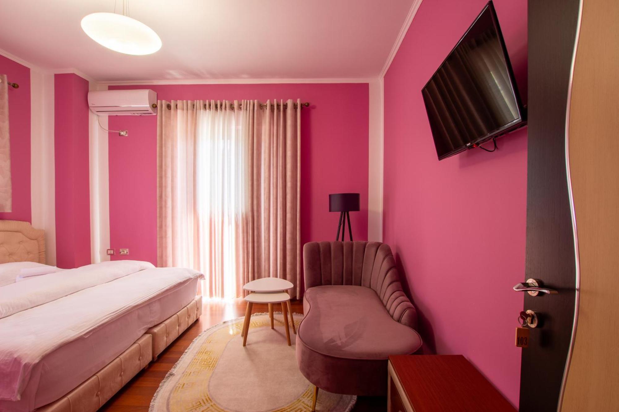 Bora Hotel Gjirokaster Ngoại thất bức ảnh