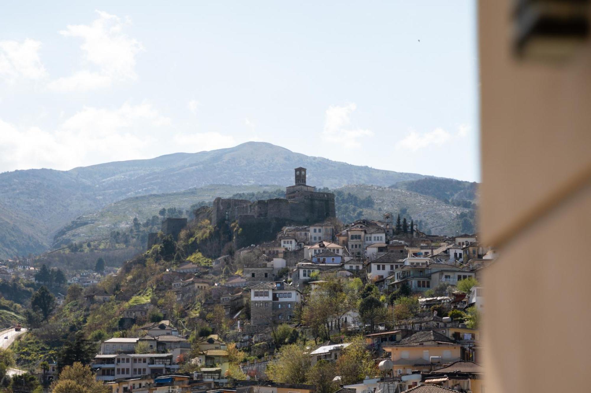 Bora Hotel Gjirokaster Ngoại thất bức ảnh